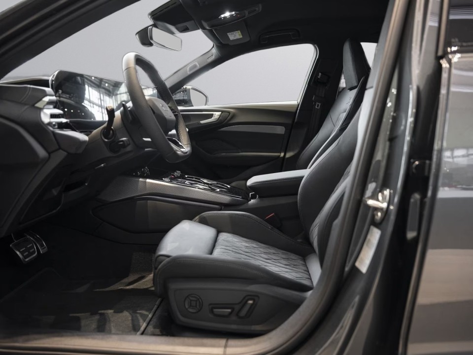 Audi A5 Limousine TFSI quattro S-Line - foto 11