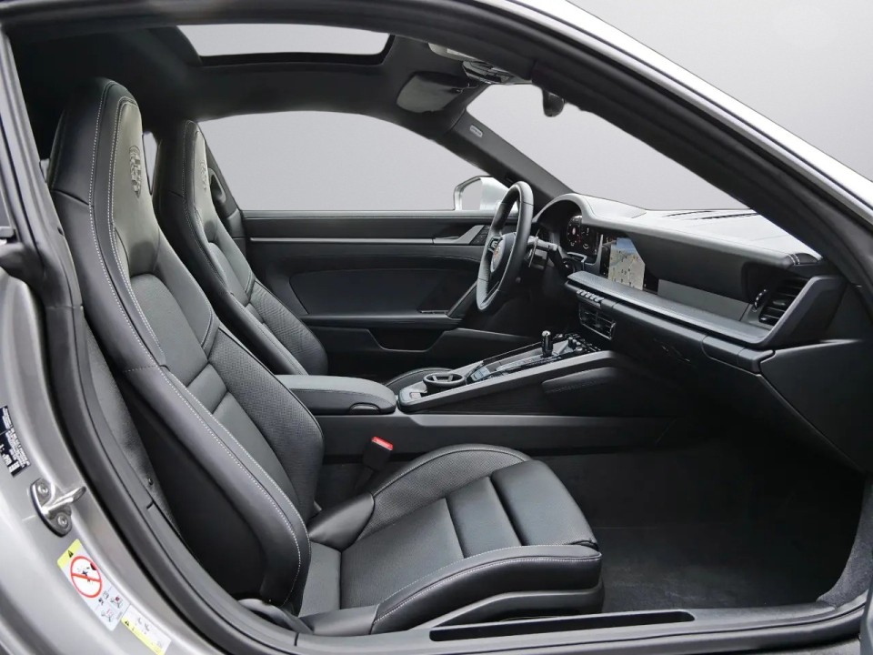 Porsche 911 Carrera 4S - foto 11