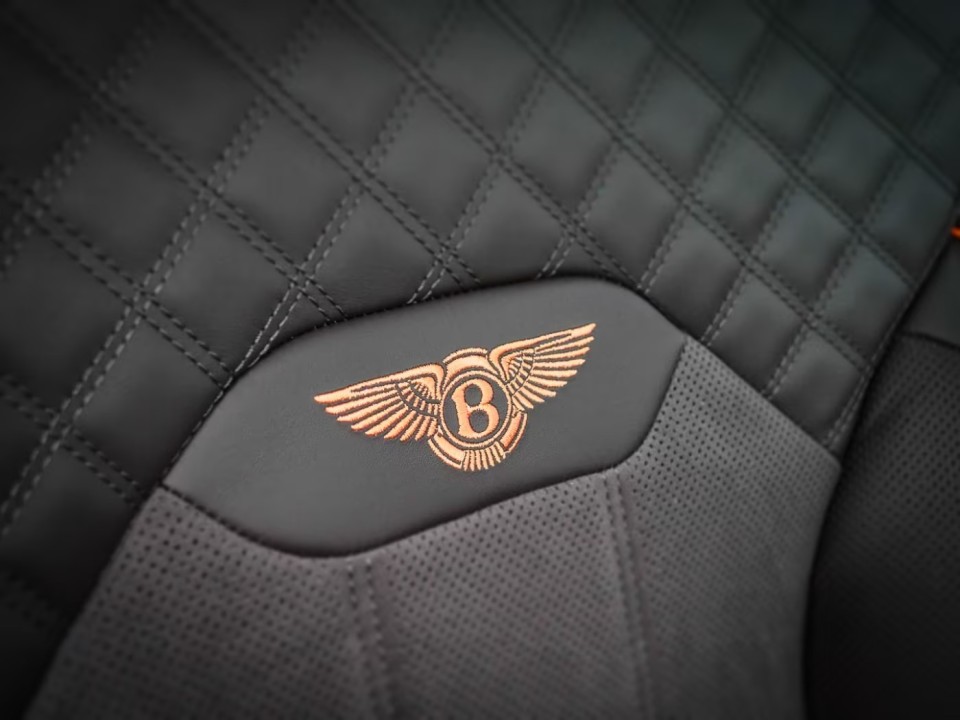 Bentley Bentayga S - foto 13