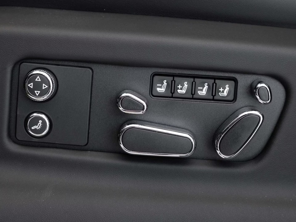 Bentley Bentayga S Black Edition - foto 20
