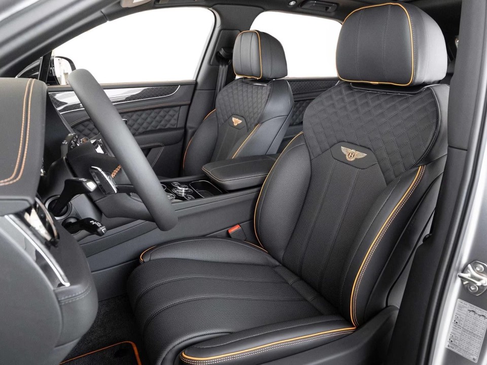 Bentley Bentayga S Black Edition - foto 11