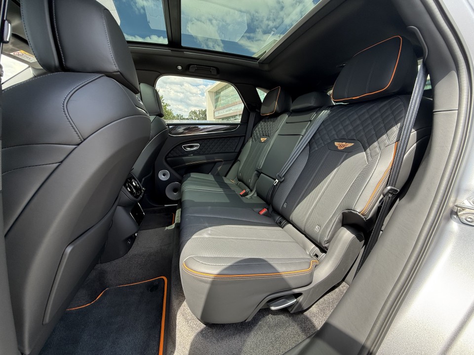 Bentley Bentayga S Black Edition - foto 14