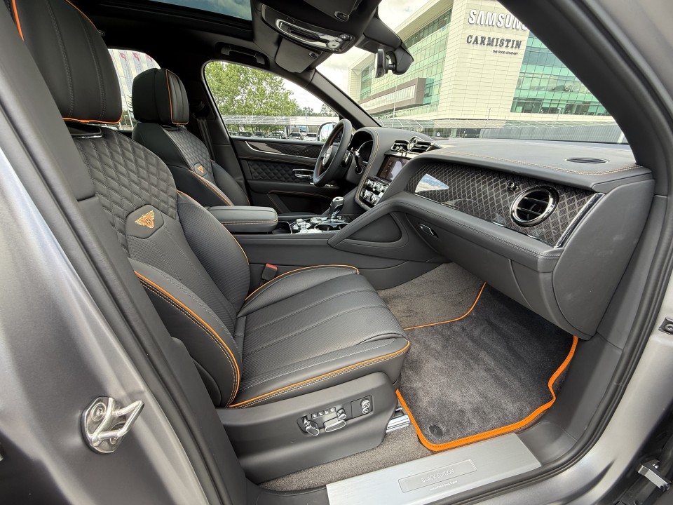 Bentley Bentayga S Black Edition - foto 16