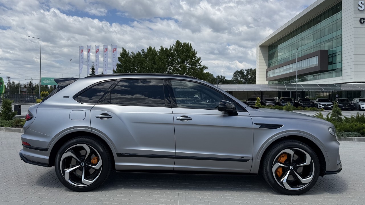 Bentley Bentayga S Black Edition (2)