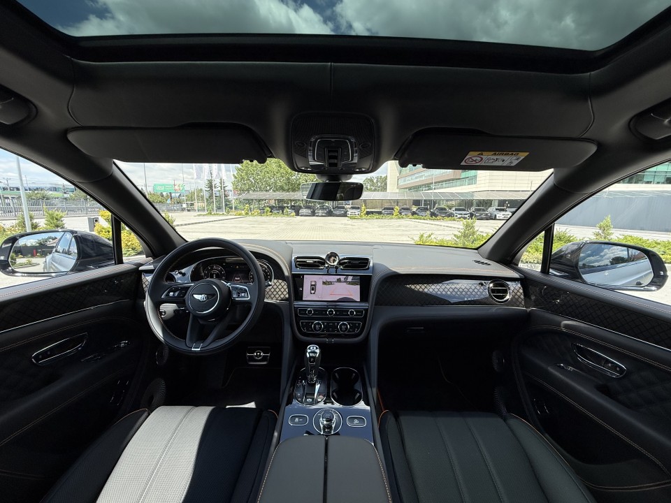 Bentley Bentayga S Black Edition - foto 20