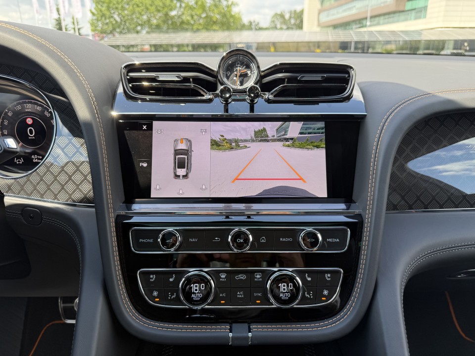 Bentley Bentayga S Black Edition - foto 23