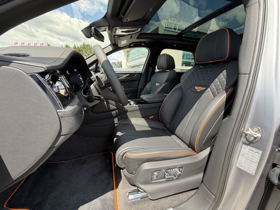Bentley Bentayga S Black Edition - foto 10