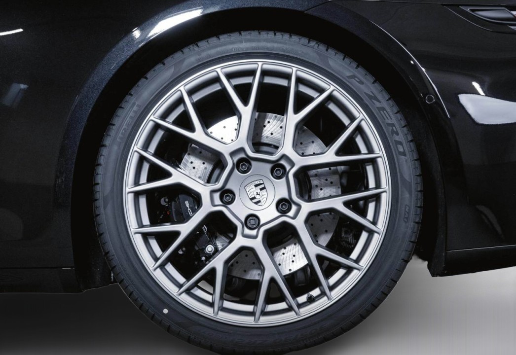Porsche 911 Carrera 4S - foto 36