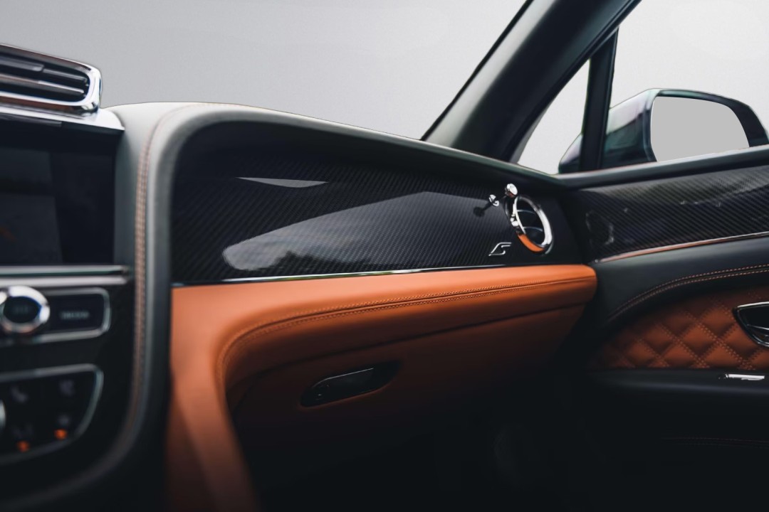Bentley Bentayga S - foto 22