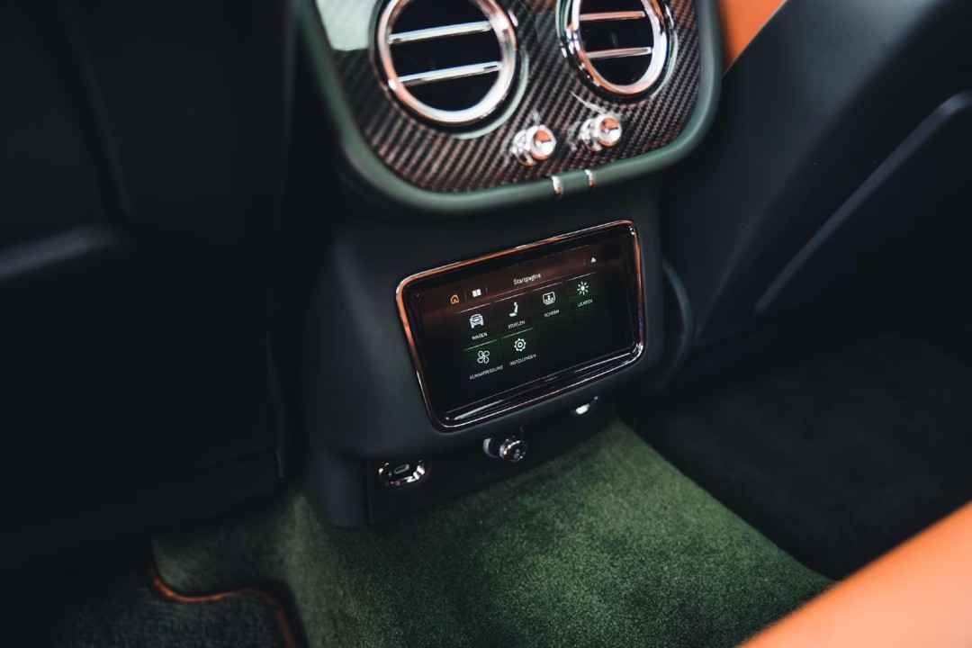 Bentley Bentayga S - foto 19
