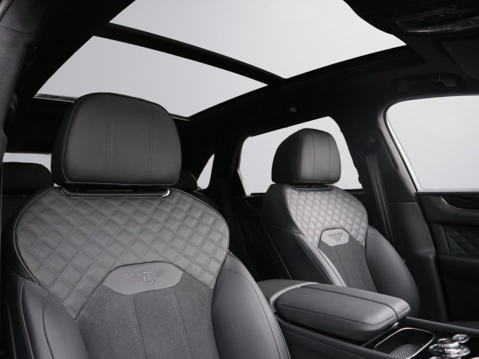 Bentley Bentayga S - foto 13