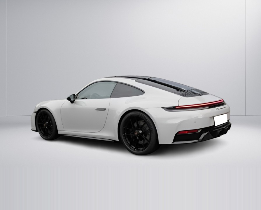Porsche 911 Carrera 4 GTS (4)