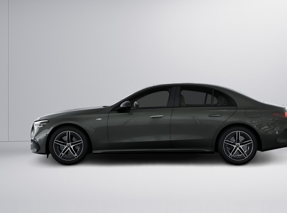 Mercedes-Benz E 300e AMG Line - foto 9