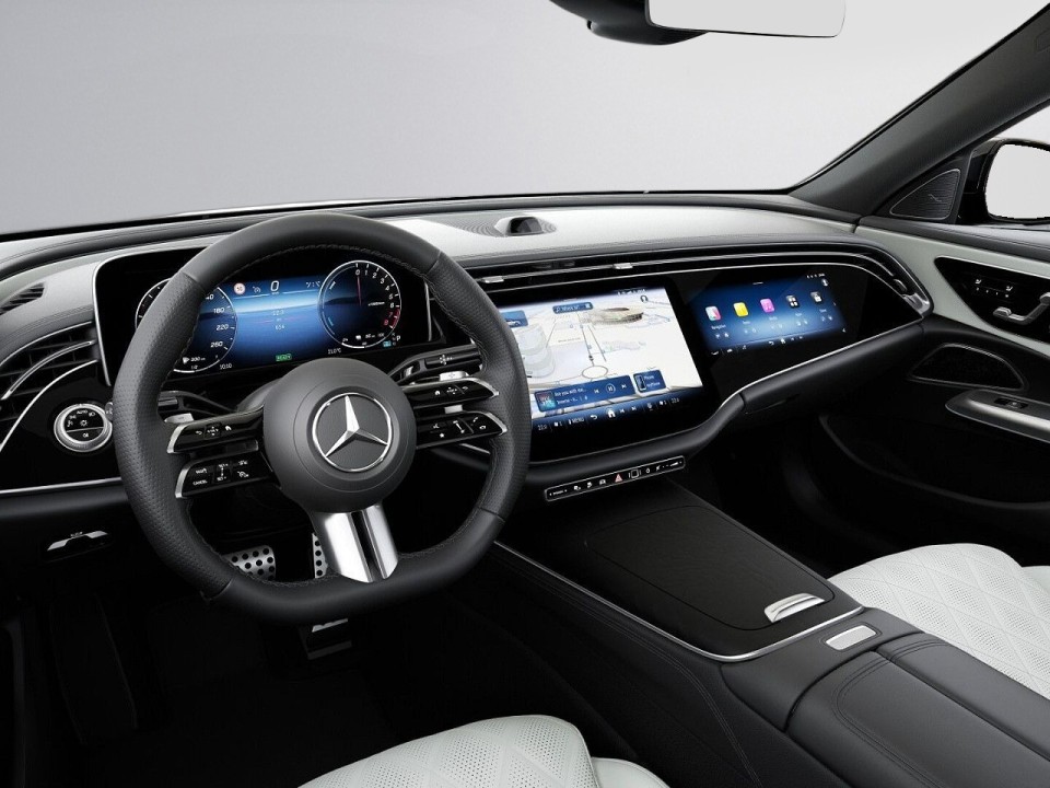 Mercedes-Benz E 300e AMG Line - foto 14