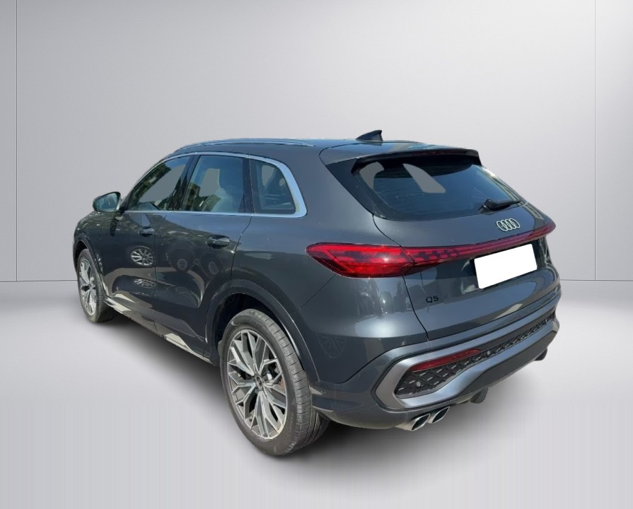 Audi Q5 SUV 40TDI quattro S-Line (3)