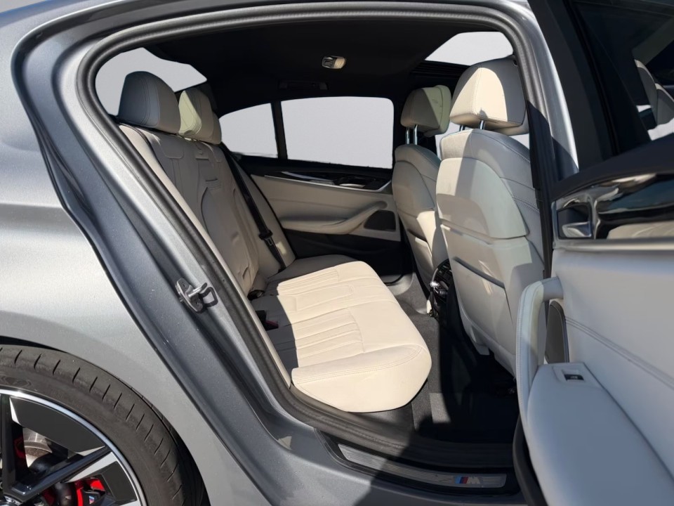 BMW Seria 5 530d M-Sport - foto 28