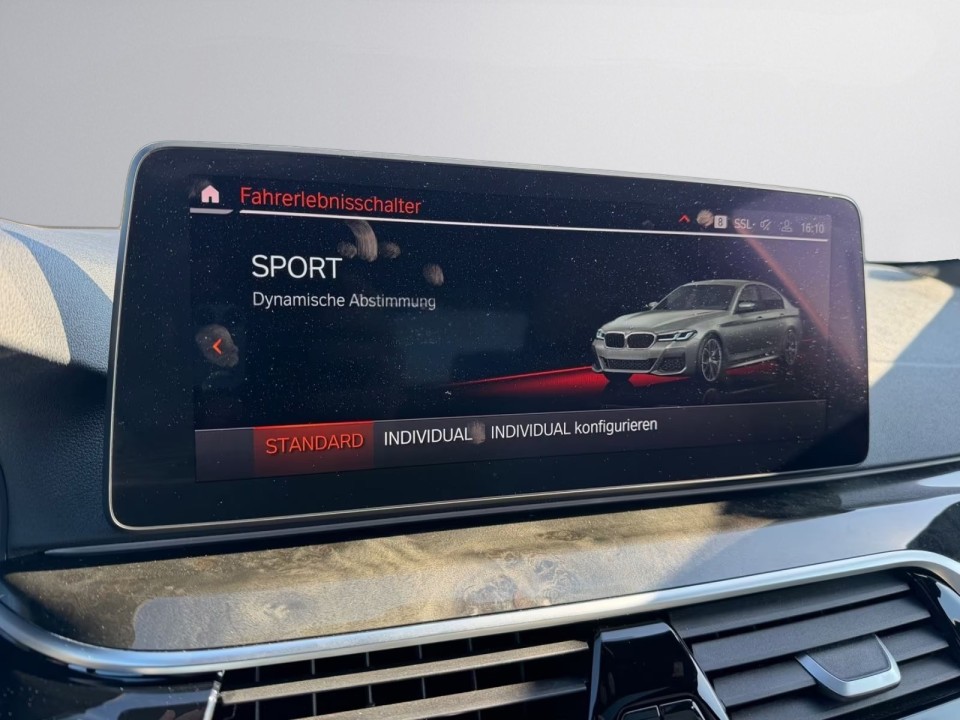 BMW Seria 5 530d M-Sport - foto 19