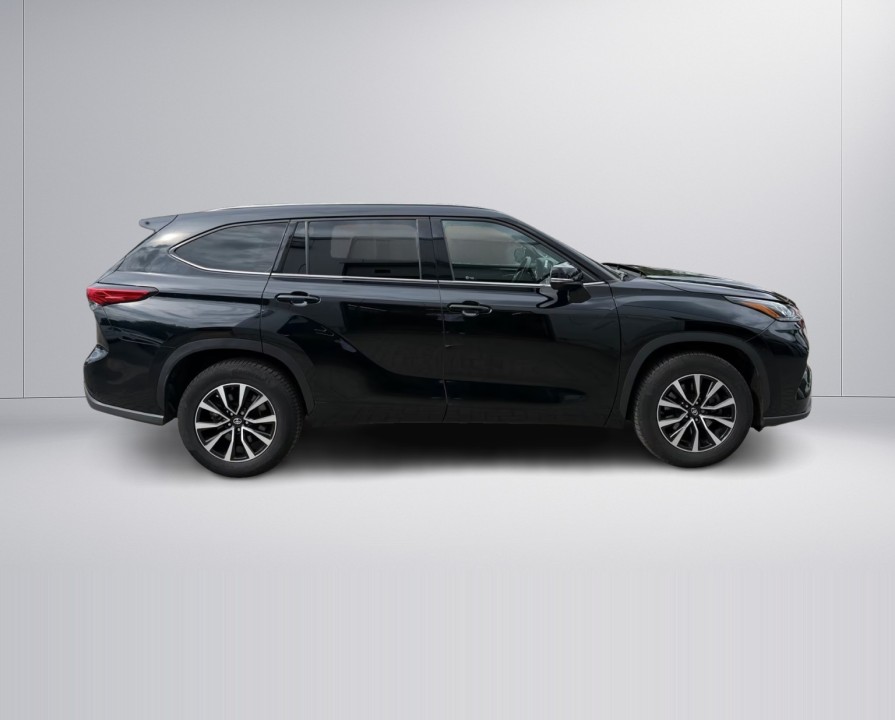 Toyota Highlander Executive (2)