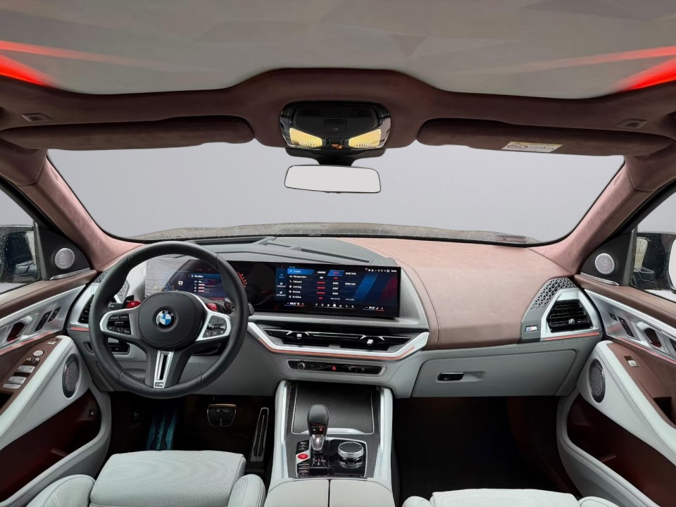 BMW XM 50e - foto 10