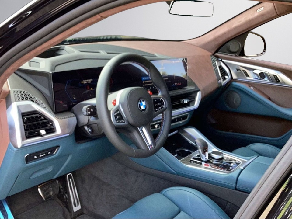 BMW XM 50e - foto 6
