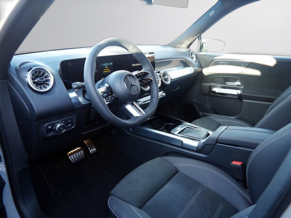Mercedes-Benz GLB 200d - foto 10