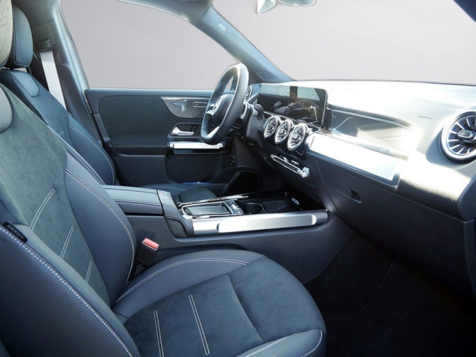 Mercedes-Benz GLB 200d - foto 11