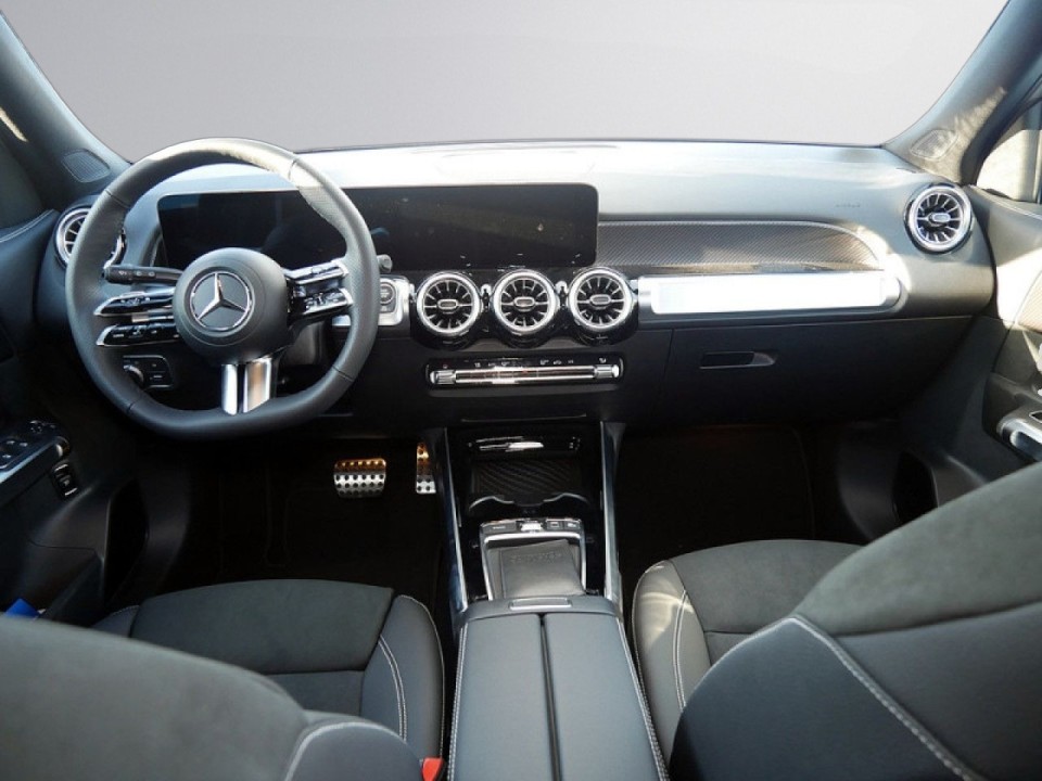 Mercedes-Benz GLB 200d - foto 9