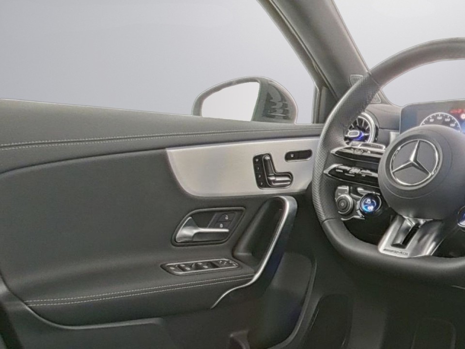 Mercedes-Benz A 35 AMG 4MATIC - foto 10