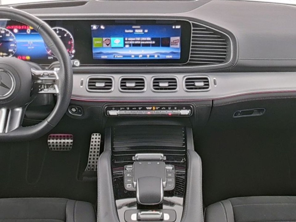 Mercedes-Benz GLE 300d 4MATIC AMG Line - foto 10