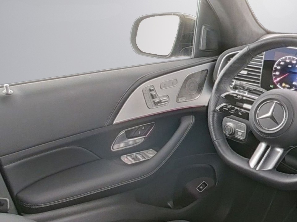 Mercedes-Benz GLE 300d 4MATIC AMG Line - foto 11