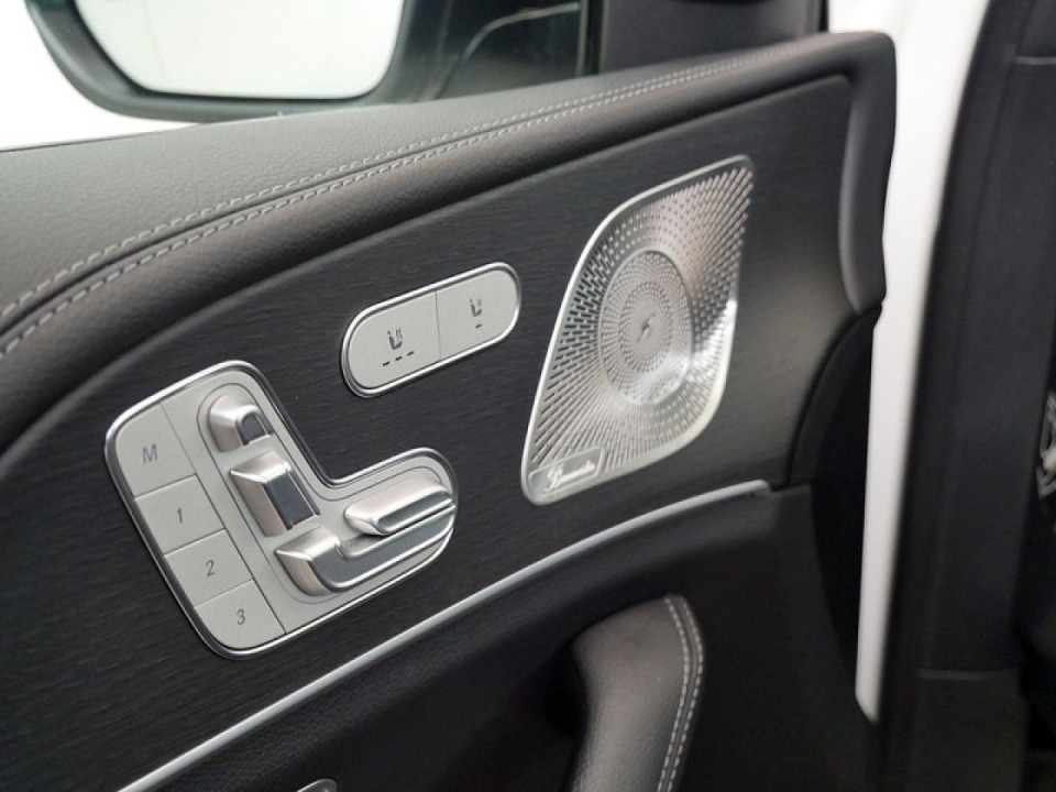 Mercedes-Benz GLE 400d 4MATIC AMG Line - foto 19