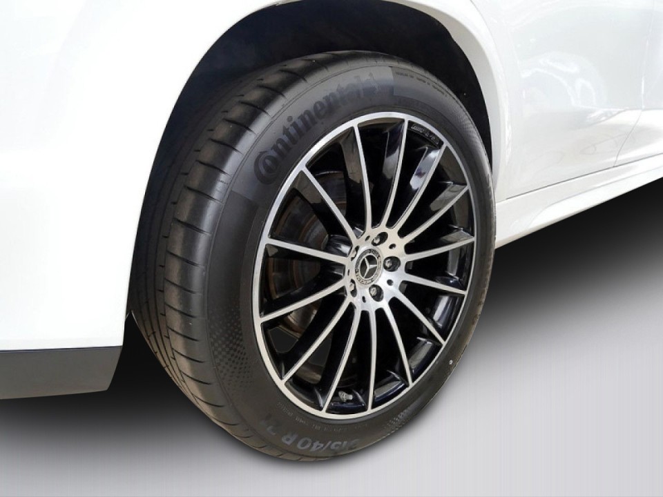 Mercedes-Benz GLE 400d 4MATIC AMG Line - foto 23