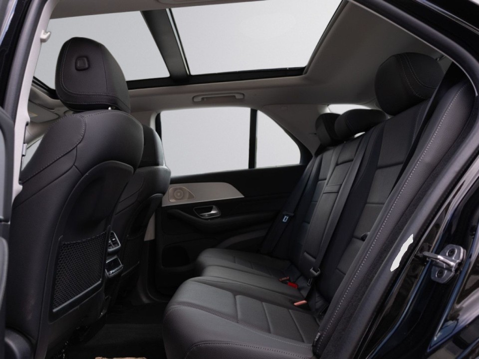 Mercedes-Benz GLE 350de 4MATIC AMG Line (5)