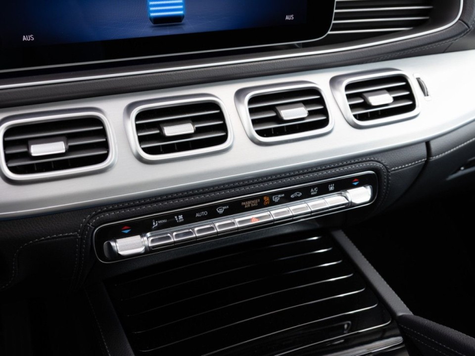 Mercedes-Benz GLE 350de 4MATIC AMG Line - foto 9