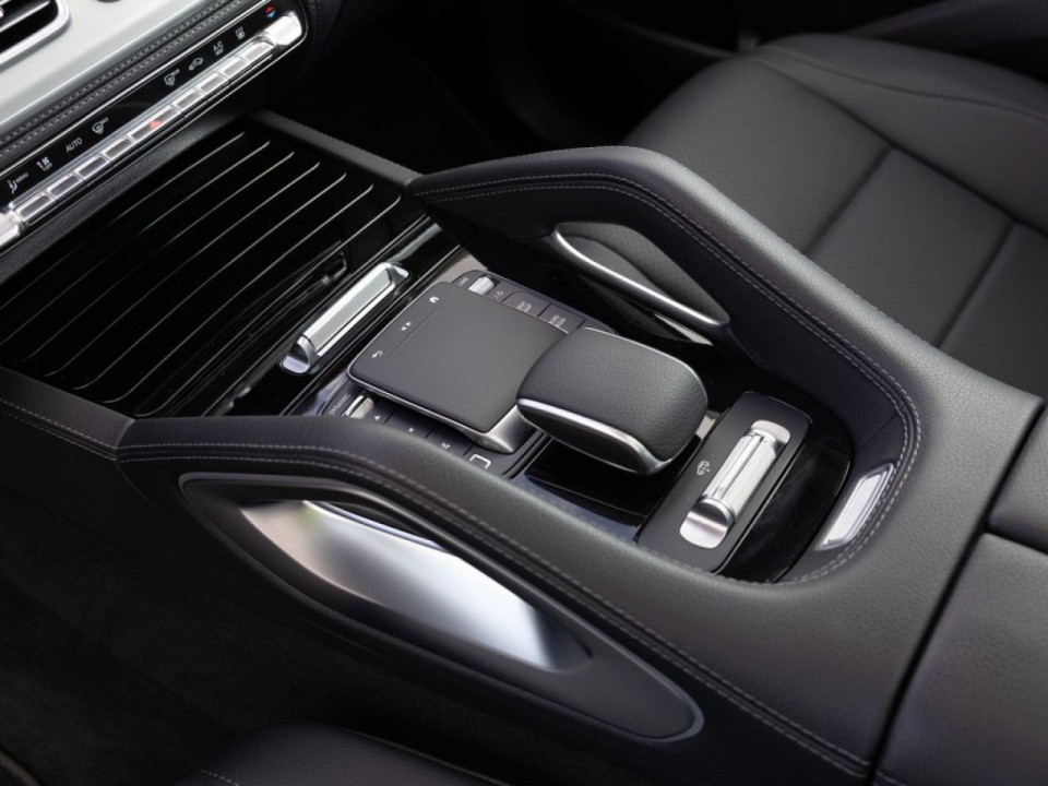 Mercedes-Benz GLE 350de 4MATIC AMG Line - foto 8