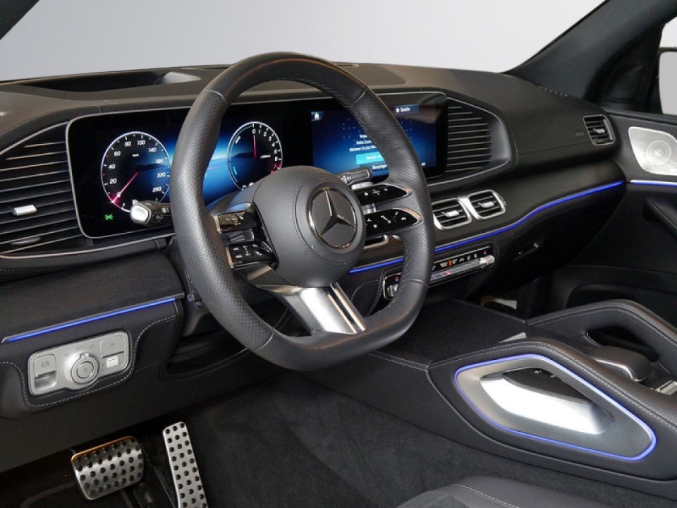 Mercedes-Benz GLE 400e 4MATIC AMG Line - foto 9