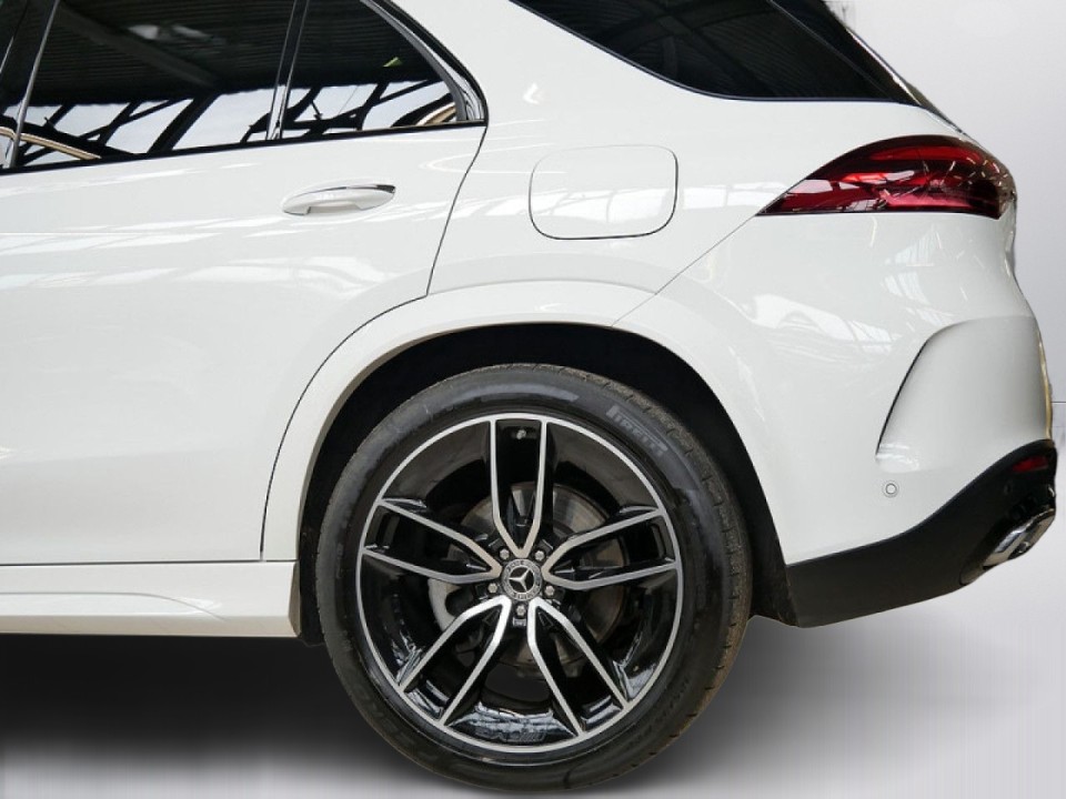 Mercedes-Benz GLE 400e 4MATIC AMG Line - foto 25