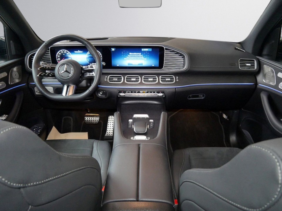 Mercedes-Benz GLE 400e 4MATIC AMG Line - foto 8