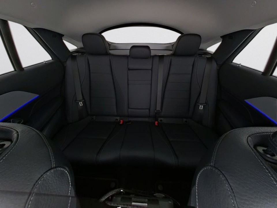 Mercedes-Benz GLE Coupé 400e 4MATIC AMG Line - foto 12