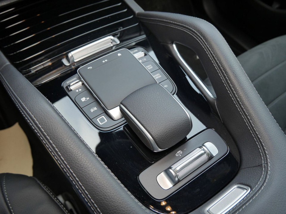 Mercedes-Benz GLE 350de 4MATIC AMG Line - foto 9