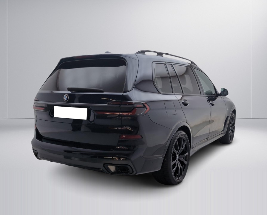 BMW X7 xDrive40d M-Sport (5)