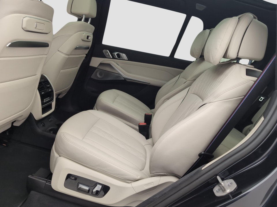 BMW X7 xDrive40d M-Sport - foto 7