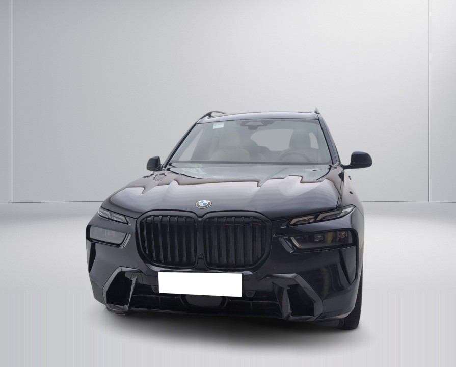 BMW X7 xDrive40d M-Sport (2)