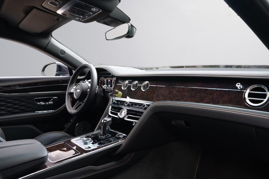 Bentley Flying Spur W12 Mulliner - foto 11