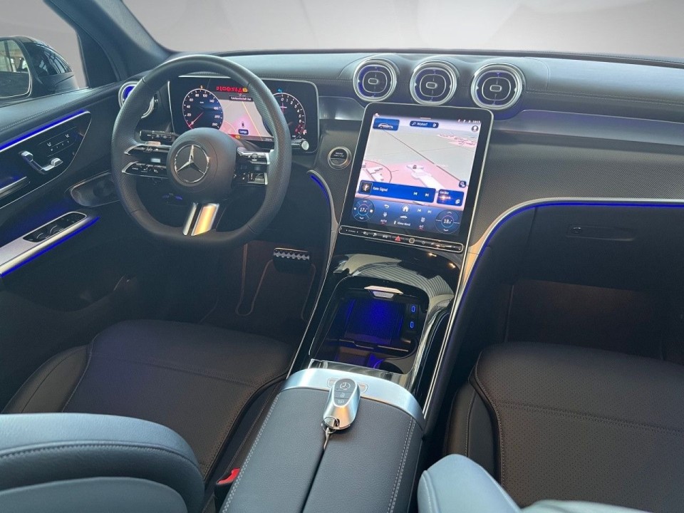 Mercedes-Benz GLC 300e 4MATIC AMG Line - foto 12