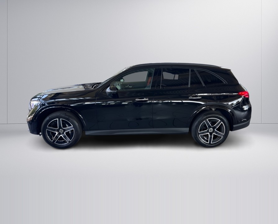 Mercedes-Benz GLC 300e 4MATIC AMG Line - foto 6