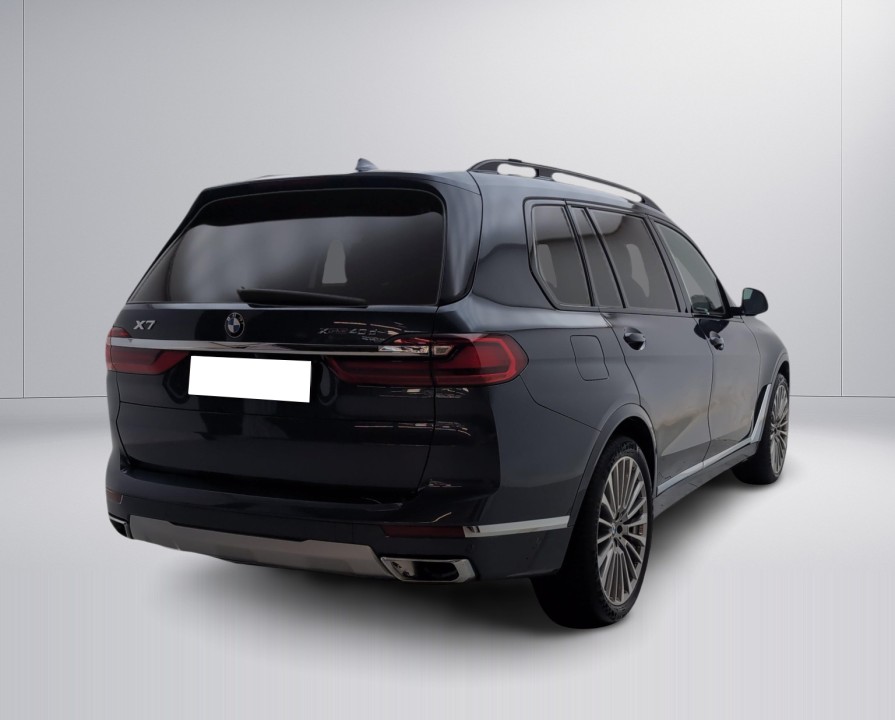 BMW X7 xDrive40d (3)