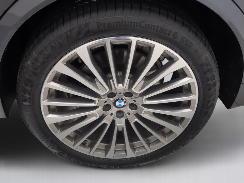 BMW X7 xDrive40d - foto 14