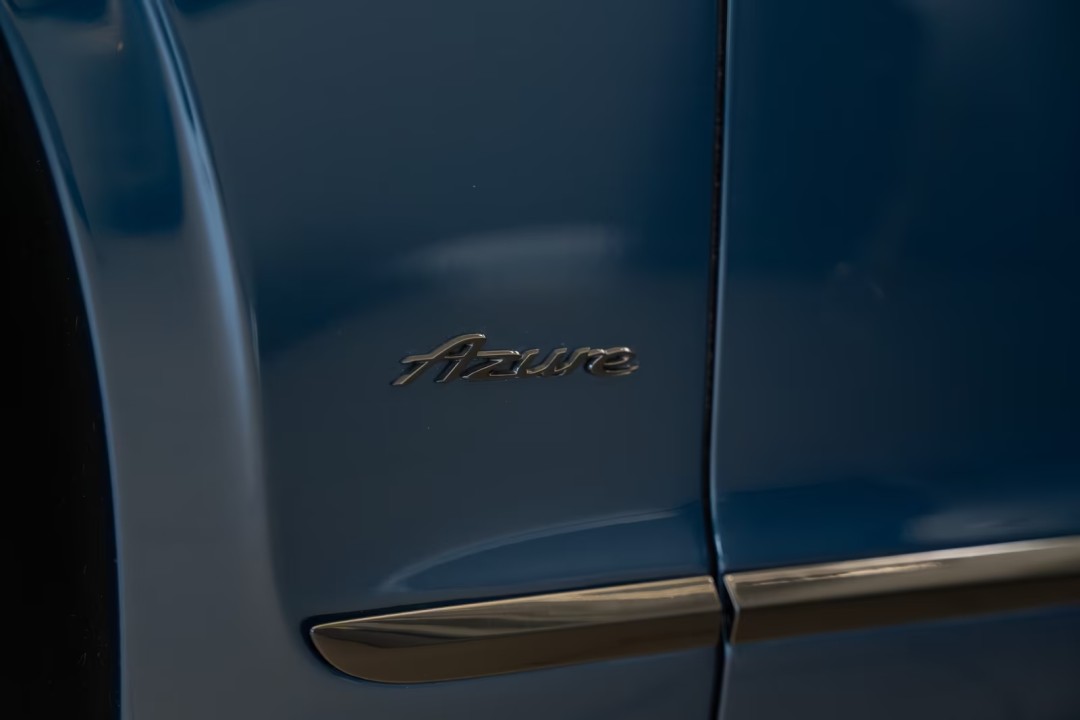 Bentley Flying Spur Azure V8 Hybrid - foto 25