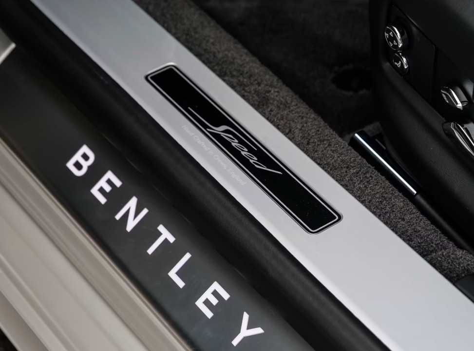 Bentley Flying Spur Speed - foto 22